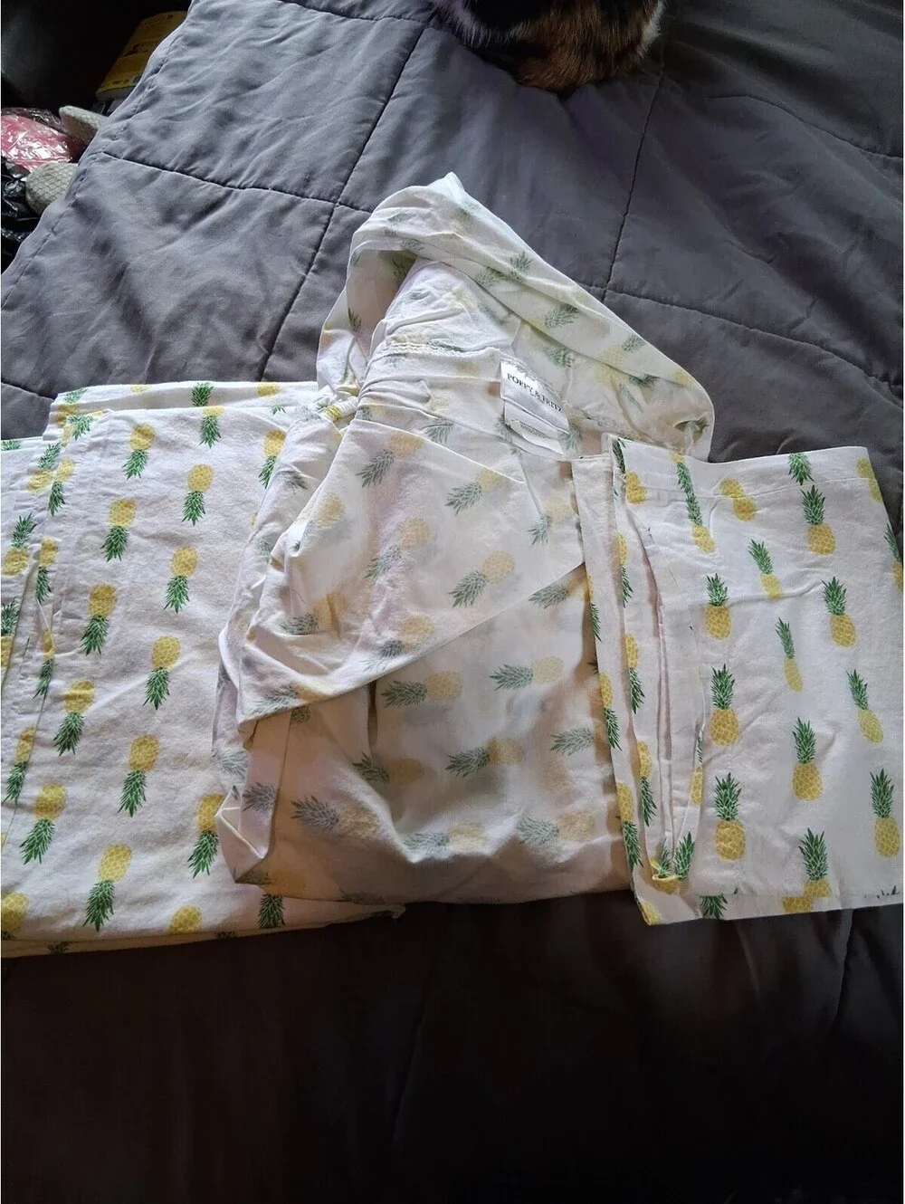 Poppy & Fritz Pineapple Twin XL Sheet Set 3pc